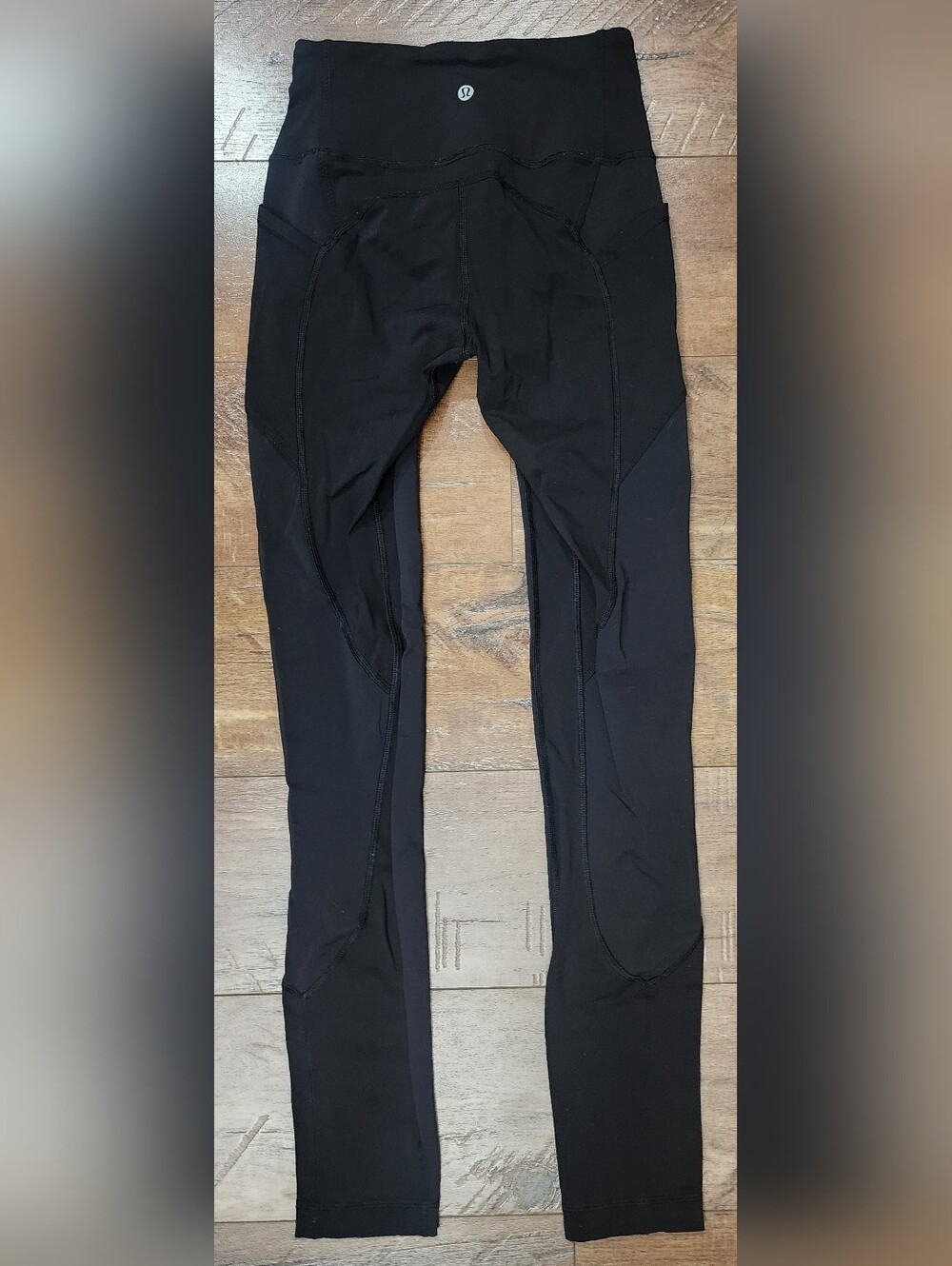Lululemon Leggings *Pockets , Size 4